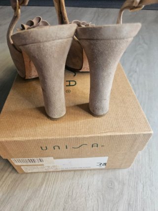 Zapatos Unisa Beige Talla 38
