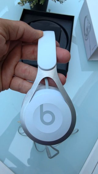 Auricolari Beats EP Bianchi e Argento