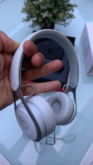 Auricolari Beats EP Bianchi e Argento