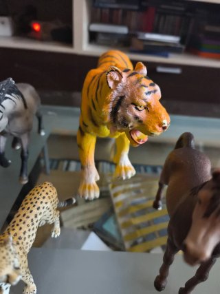 Lote 5 figuras animales