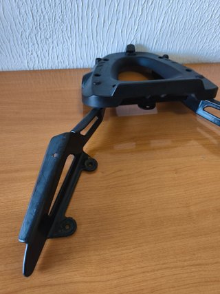 Soporte Baúl Suzuki Burgman