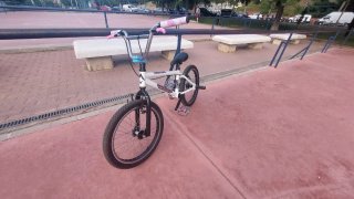 Bicicleta BMX