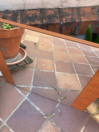 Espejo de madera y cristal