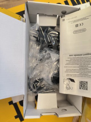 Nintendo Switch Lite Amarilla