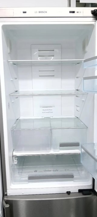 NEVERA COMBI BOSCH NO FROST ENERGÍA A+