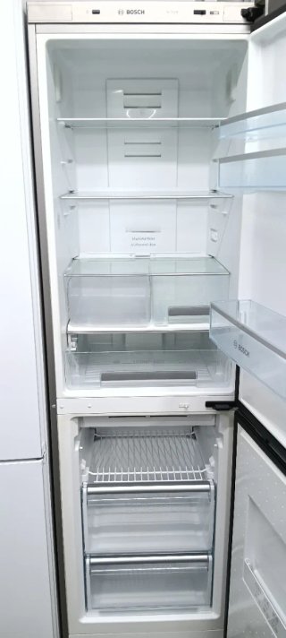 NEVERA COMBI BOSCH NO FROST ENERGÍA A+