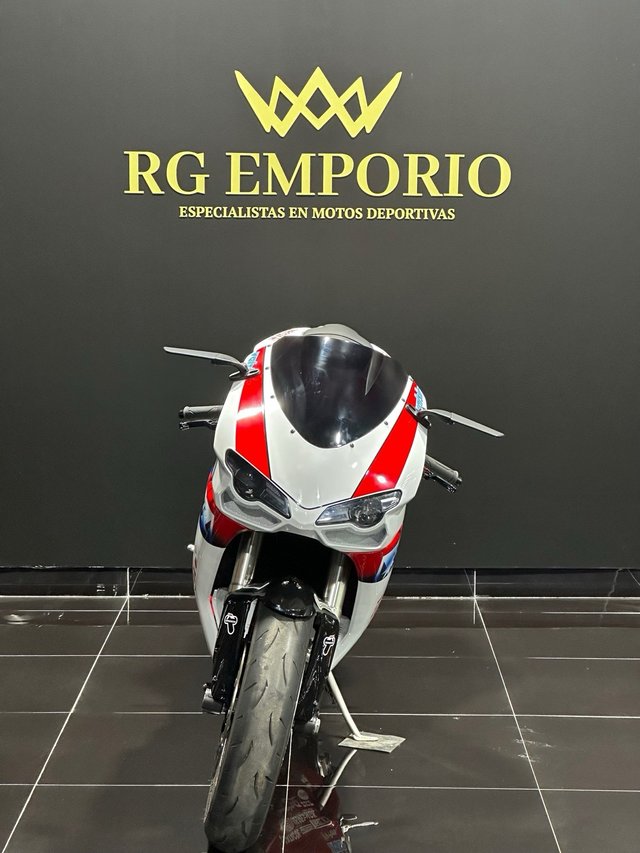 DUCATI 848 SBK DESDE 192€/MES