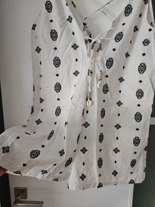 Mono corto Zara bordado talla S