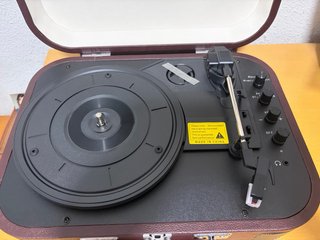 Tocadiscos Voksun estilo retro