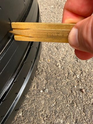 Neumáticos Pirelli 255/35/21 98Y