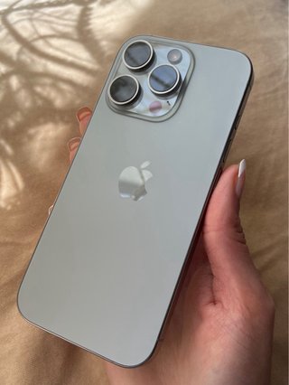 iPhone 16 Pro Gris/Plata funda rhode