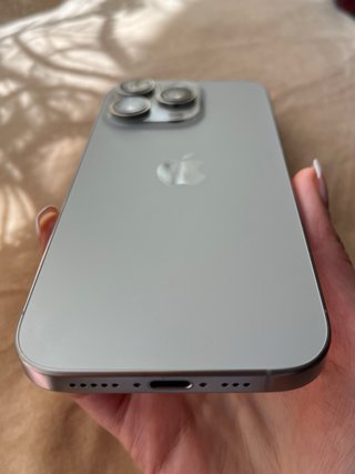 iPhone 16 Pro Gris/Plata funda rhode