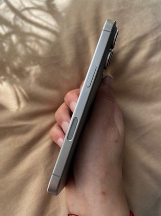 iPhone 16 Pro Gris/Plata funda rhode