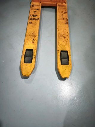 Transpaleta manual QUIPO