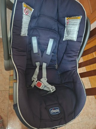 Carro bebé 2 en 1: Silla y Capazo