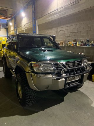 Nissan Patrol  Gr Y61 2002