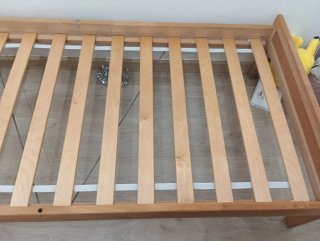 Cama infantil madera 70x160 casi sin uso