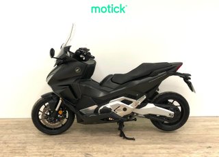 HONDA FORZA 750 (A)