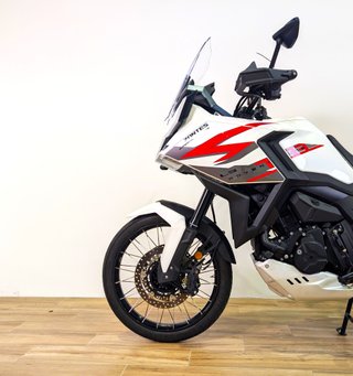 ZONTES 703 F   (modelo actual) 2025