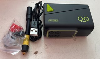 SIN ABRIR Mini Inflador Eléctrico Ruedas 110 PSI