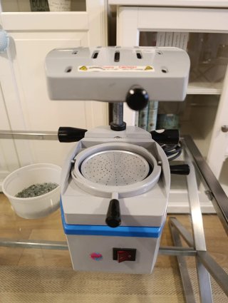 Termoformadora Dental Mestra. Prótesis dental