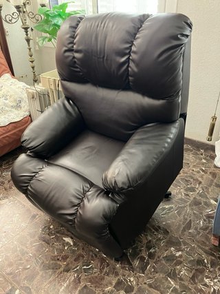 Sillón levantapersonas piel