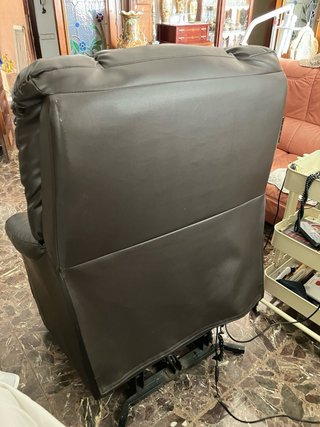 Sillón levantapersonas piel