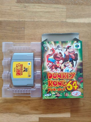 Donkey Kong 64 + Memory Expansion Pack