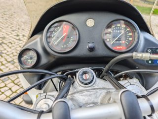 BMW F650 ST Blanca – Revisada y lista para rodar