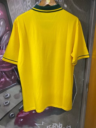 Camiseta Retro Umbro Brasil XL