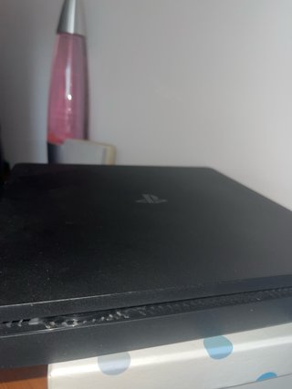 Consola PS4 Slim Negra