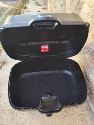 Portabaúl aluminio + baúl Givi para XADV 750