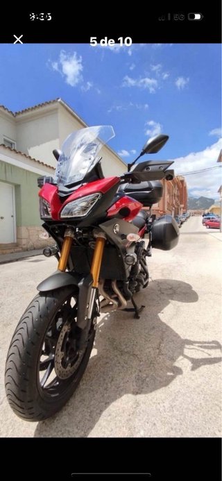Yamaha MT-09 Roja - Cambio por coche