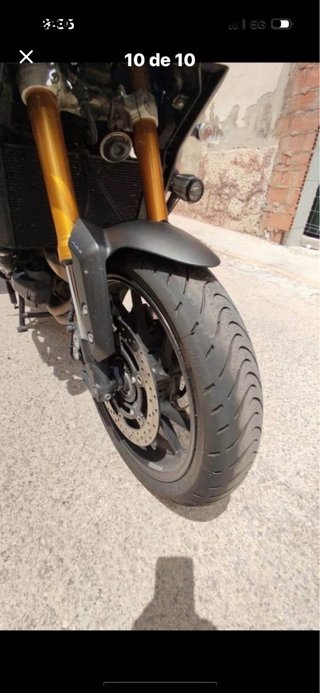 Yamaha MT-09 Roja - Cambio por coche