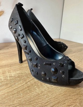 Zapatos de fiesta negros T-39
