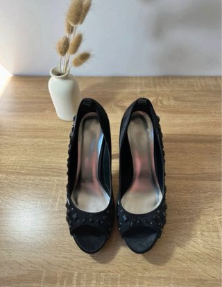 Zapatos de fiesta negros T-39