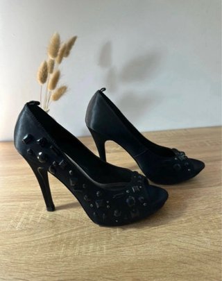 Zapatos de fiesta negros T-39