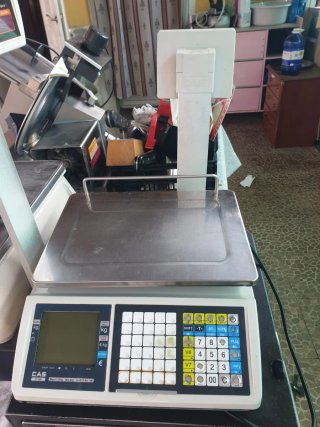 Balanza CAS CT100 con pantalla y teclado