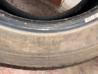 Neumáticos 205/60R16 96H (x2)