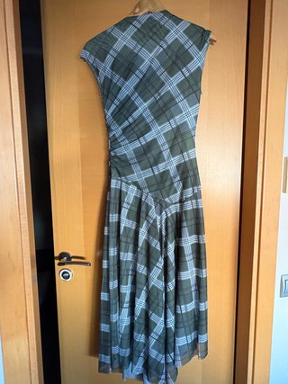 Vestido de cuadros verde y gris