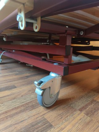 Cama articulada con colchón viscolástica