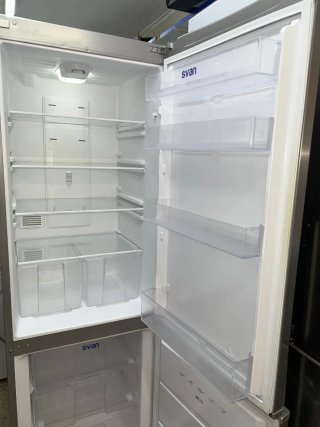 Nevera SVAN Inox A+