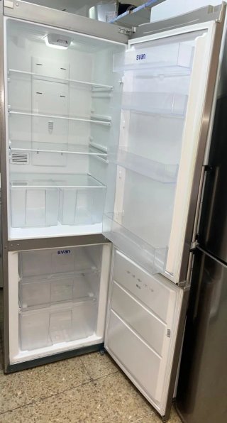 Nevera SVAN Inox A+