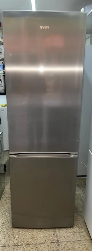 Nevera SVAN Inox A+