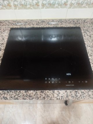 Placa Inducción AEG y Horno Electrolux