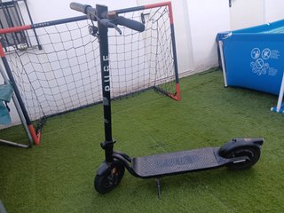 Patín Eléctrico Pure