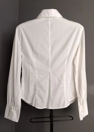 Camisa Armani Jeans Mujer Talla 42 crema