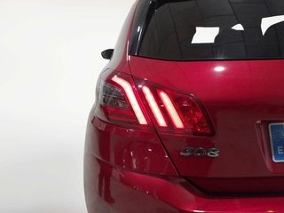 Peugeot 308 BlueHDi 130 S&S Style 96 kW (130 CV)