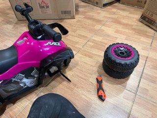 Quad Infantil Rosa RACE