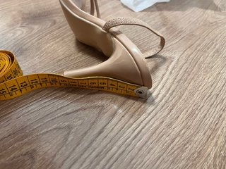 Tacones beige Shein sin usar T36